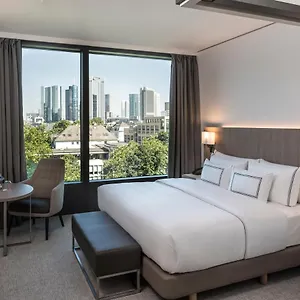 4* فندق Melia Frankfurt